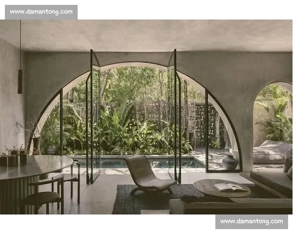 墨西哥侘寂美学度假别墅：光与空气的交响诗 Romero de la Mora